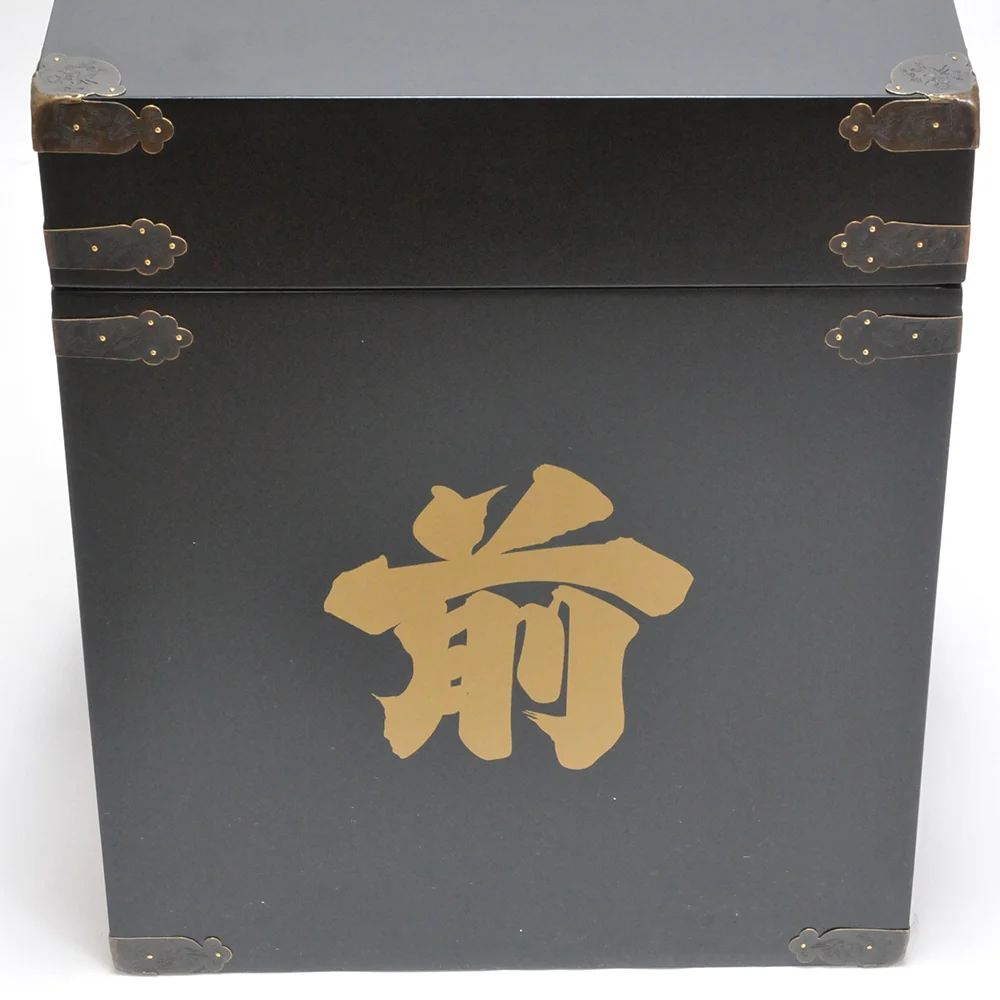 Deluxe Mitsu-kuwagata Maedate Kabuto Okegawa Nimaido Gusoku Yoroi - Image 12