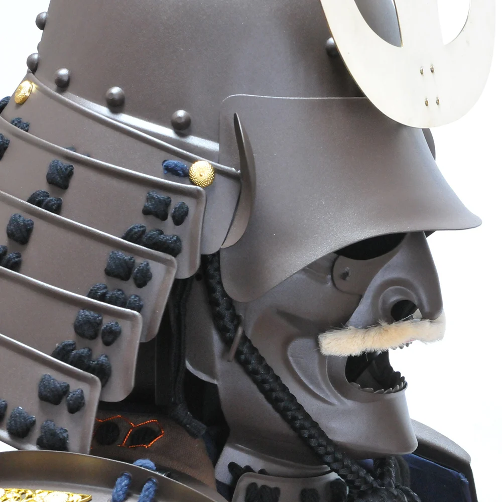 Deluxe Mitsu-kuwagata Maedate Kabuto Okegawa Nimaido Gusoku Yoroi - Image 4