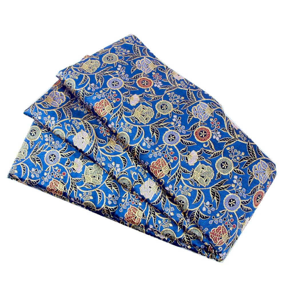 Deluxe Traditional Kimono Brocade Sword Bag - Image 3