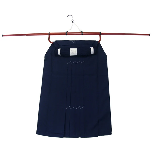 Extendable Budo Uniform Hanger - Image 3
