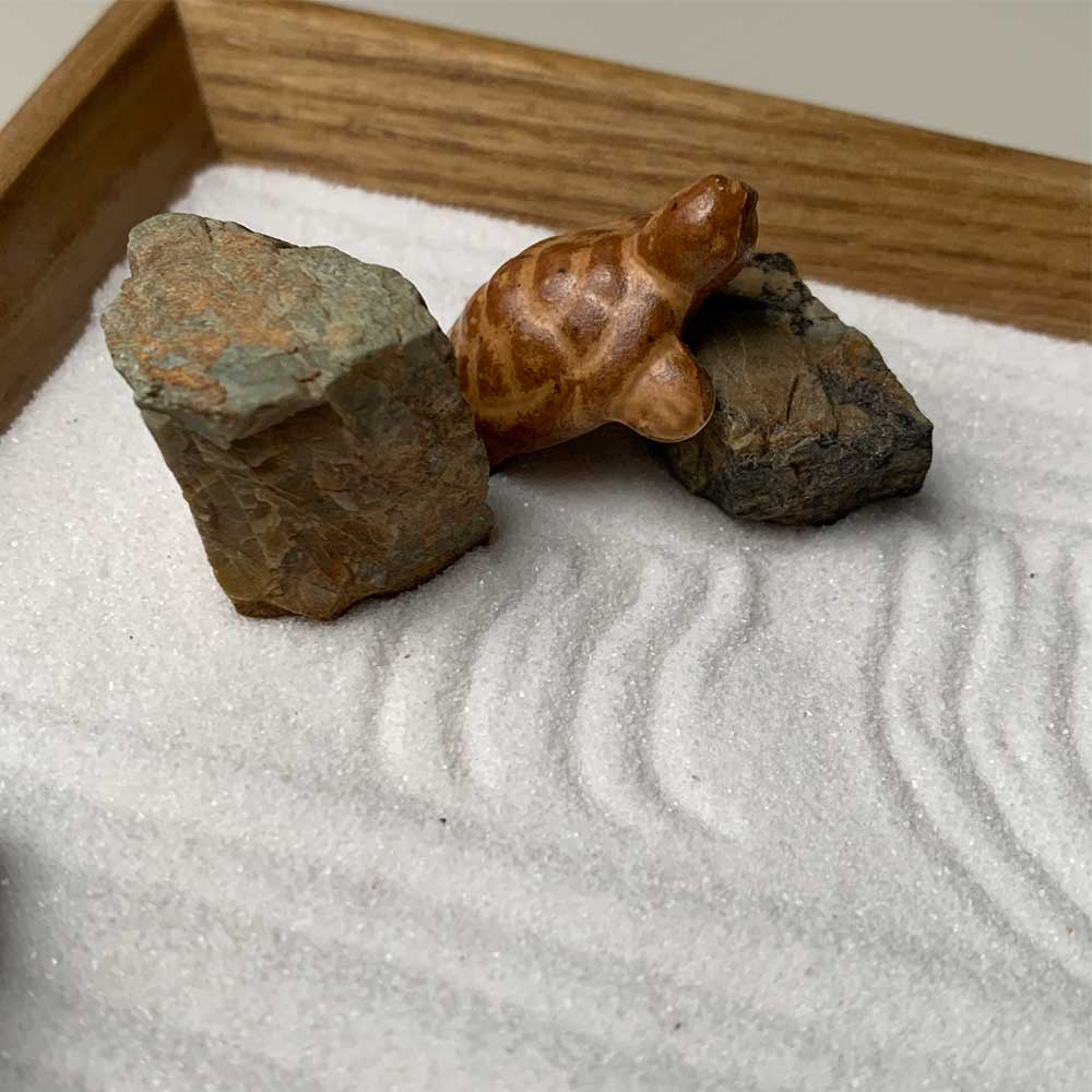 Karesansui - Zen Garden Miniature Kit - Tsurukame - Image 3
