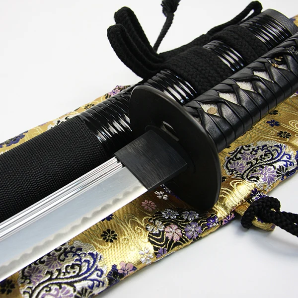 Nishijin Hand-crafted Brocade Sword Bag - Image 5