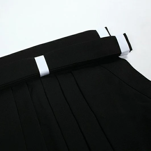 Women's Summer Kyudo Hakama - Image 2